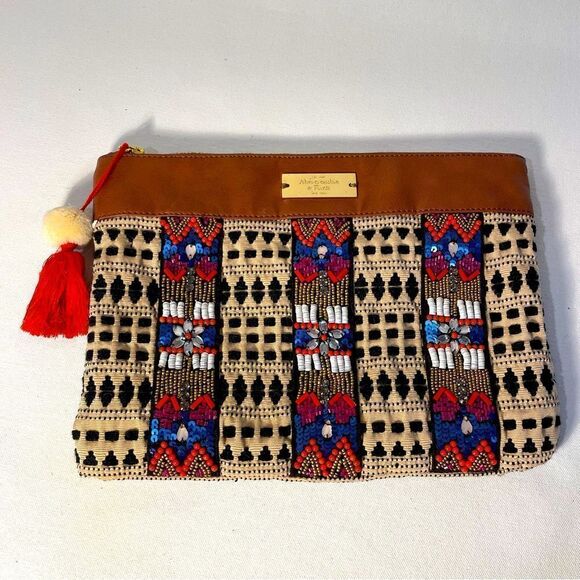 Abercrombie & Dutch Beaded Woven Clutch - Picture 1 of 1